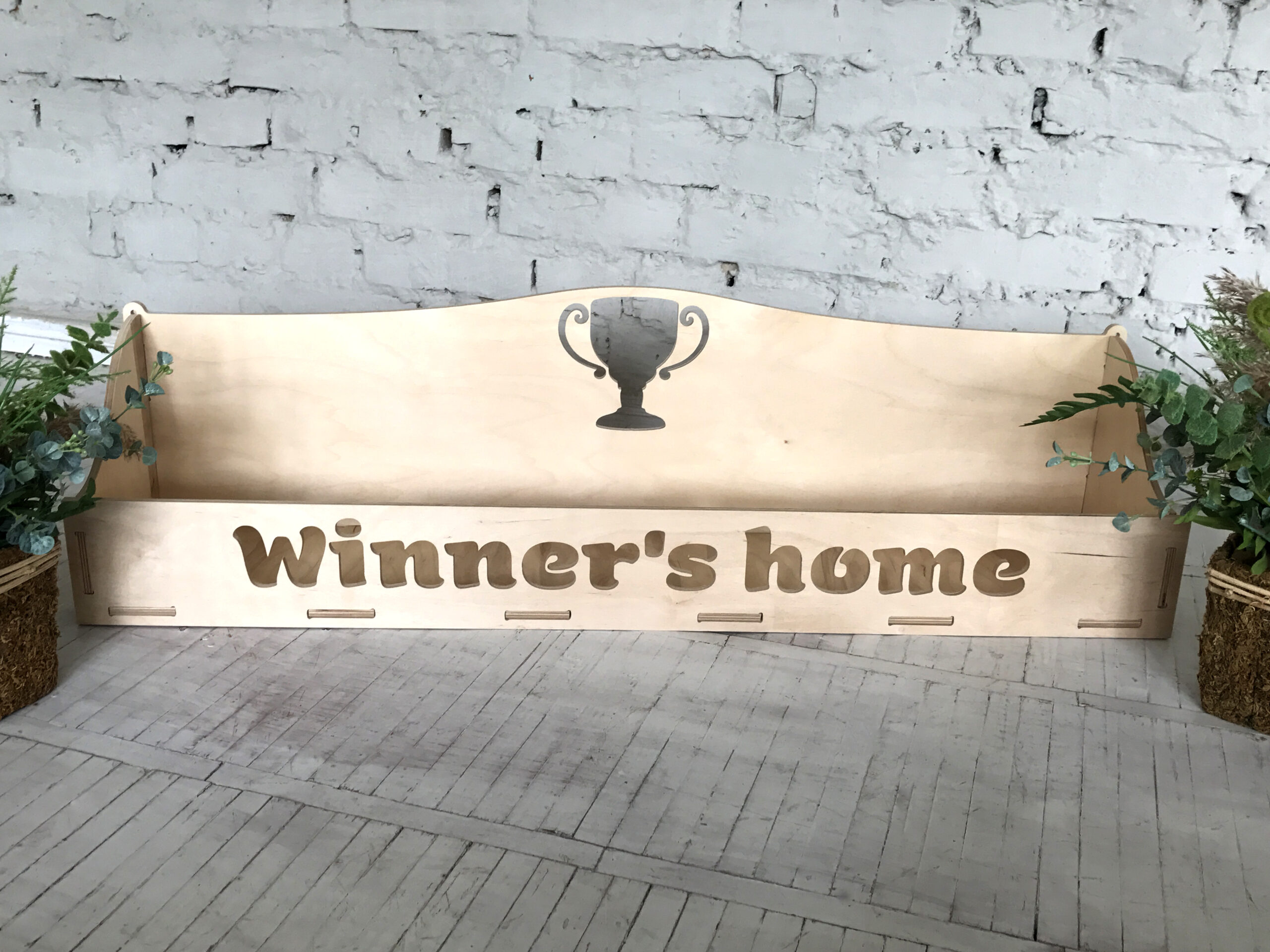 Decorative Stand For Cups