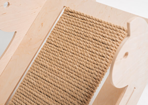 Scratcher: CAT PODIUM - Image 3